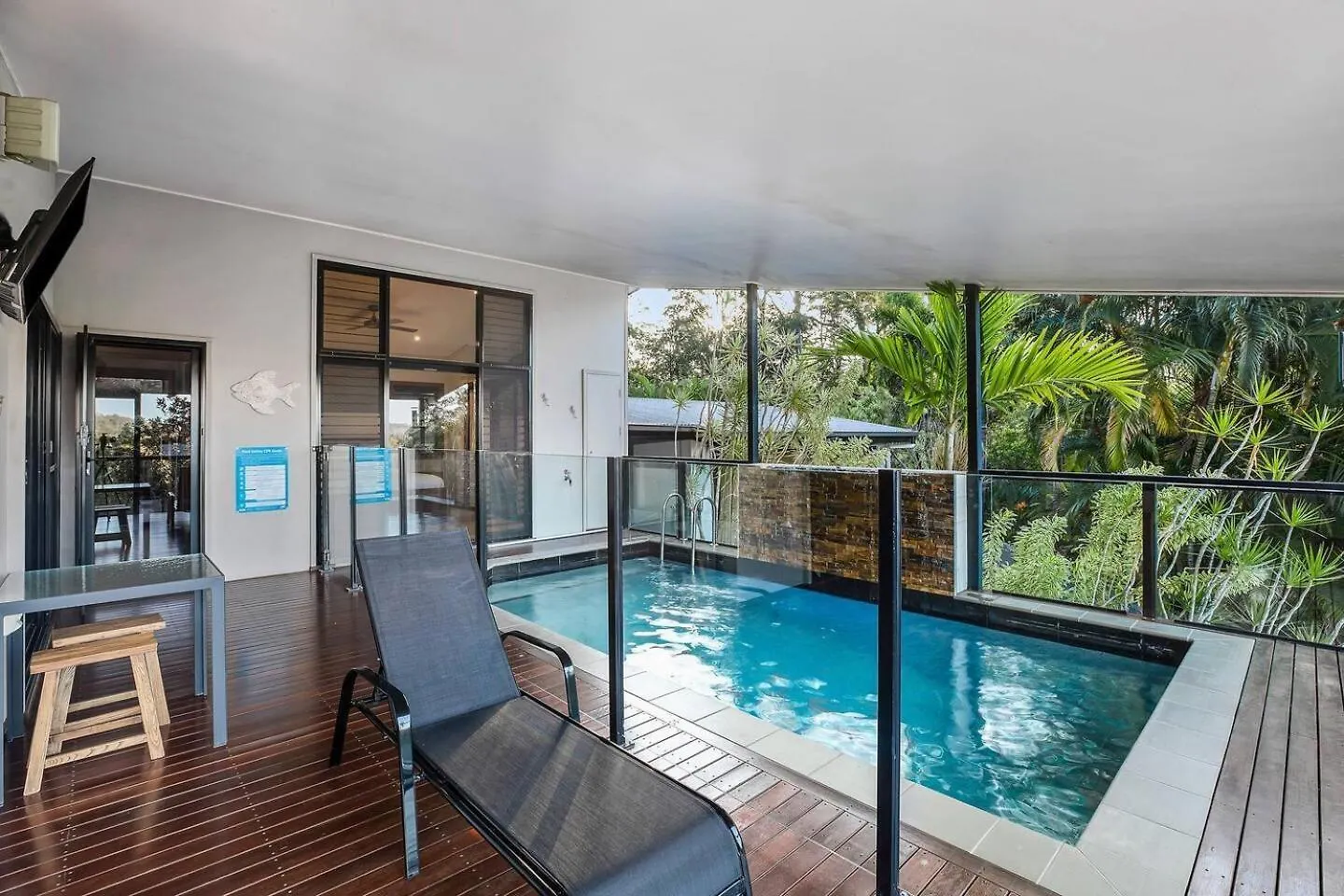 Summer Is Here! Enjoy Exclusive Access For 9, Pool, Media Room, Acreage Estate In Magical Sunshine Coast Mooloolah